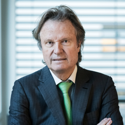 Thomas Luscher headshot 400x400 1