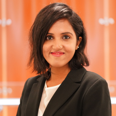 Dr Suvasini Lakshaman headshot